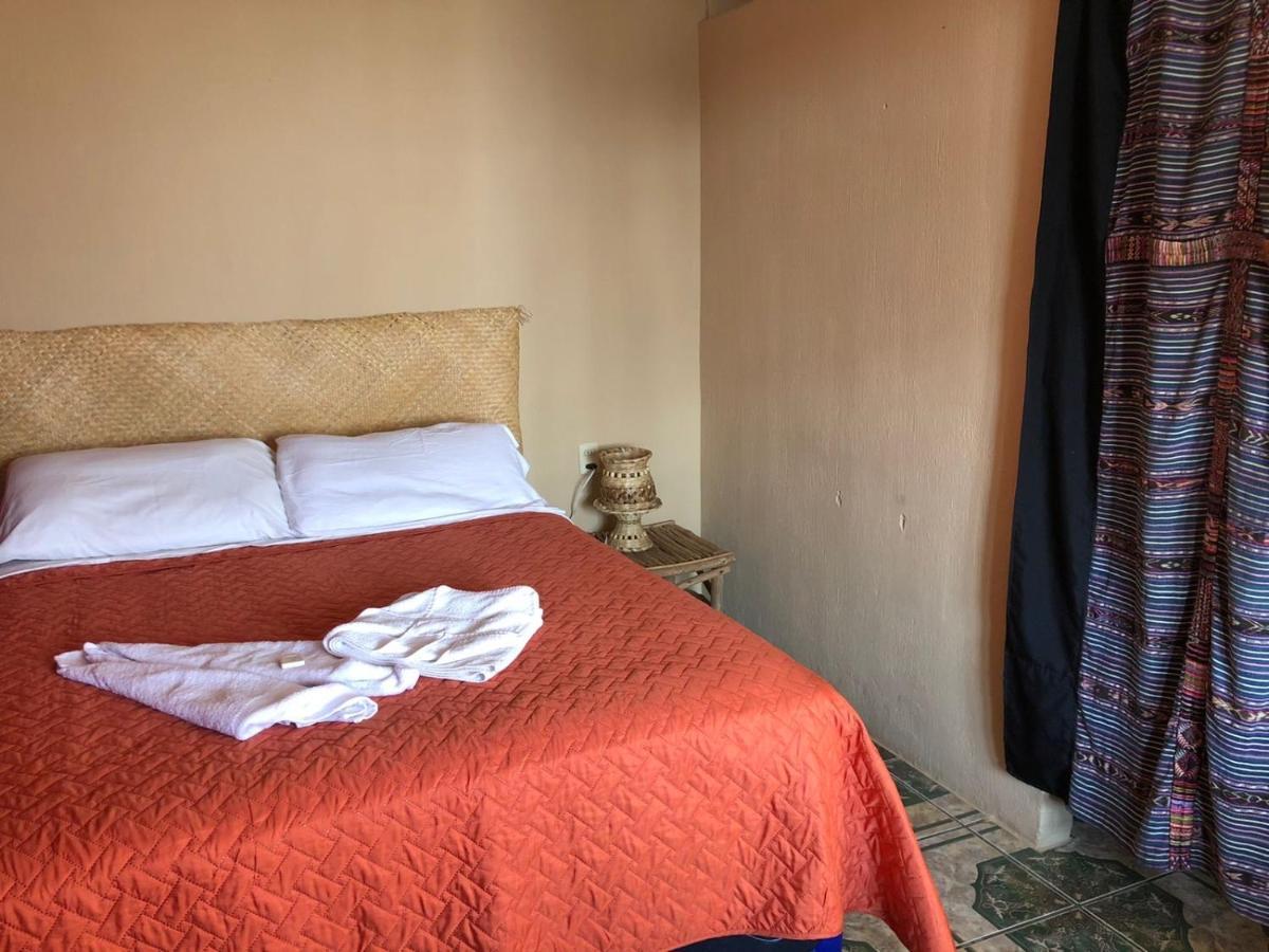 Kawoq Guesthouse San Pedro La Laguna Eksteriør bilde